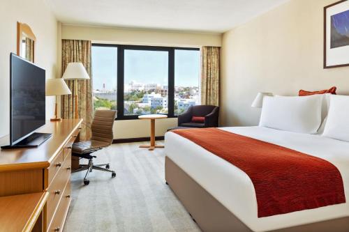 Crowne Plaza Muscat, an IHG Hotel
