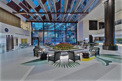 Rixos The Palm Hotel & Suites – Ultra All Inclusive - Lobby
