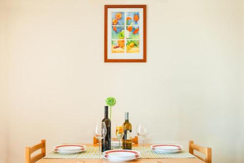 Apartment with Terrace image 4