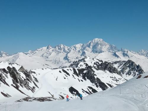 Petite Marmotte Spacieux Studio pour 4, Skis aux pieds, Le Refuge du Montagnard, Arc 1950