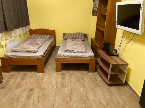 Roland Apartmant Zuglo Room Type - Two-Bedroom Apartment Roland Apartmant Zuglo Room Type - Two-Bedroom Apartment