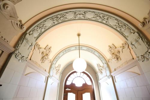 Zu Besuch im Palast - Perfekte Lage