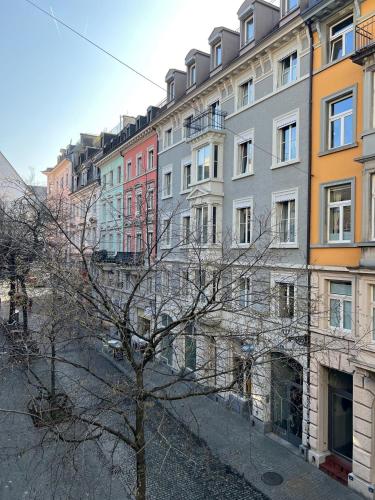 Surrounding environment, Hotel Platzhirsch near Sechselautenplatz