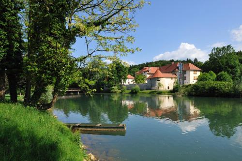 34888107 Hotel Grad Otočec - Relais Chateaux