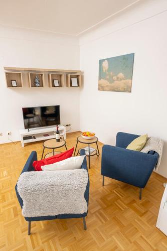 One-Bedroom Apartment image 5