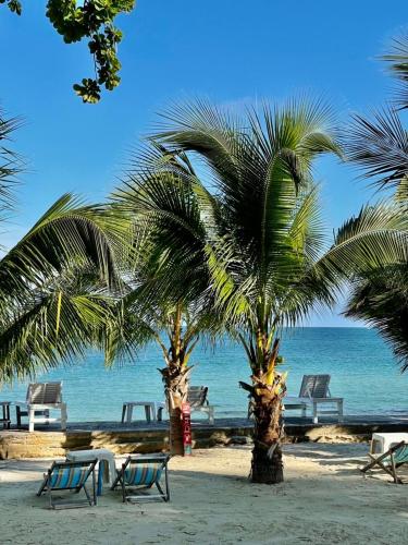 Viking Holiday Resort in Ao Sangthian