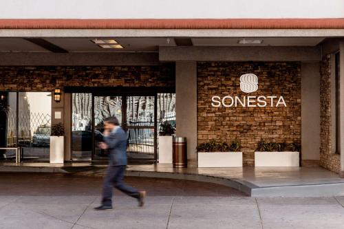 Sonesta Denver Downtown