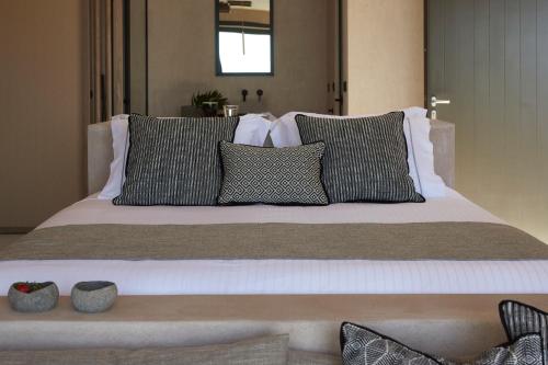 North Luxury Villas - image 14