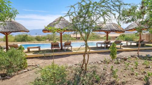 ทัศนียภาพ, Africa Safari Lake Natron Camping in โงรองโกโร