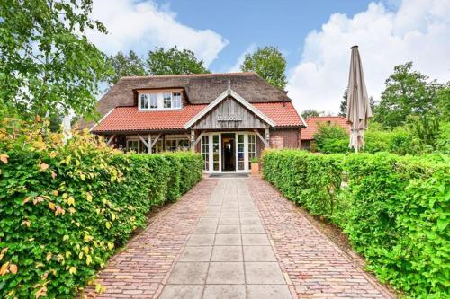 Outdoors Holten - image 3