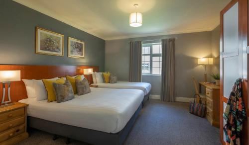The Gleneagle River Apartments - image 3