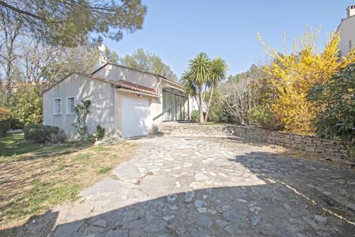 villa cocooning, piscine, wifi, 10min Montpellier gîte à louer Prades-le-Lez