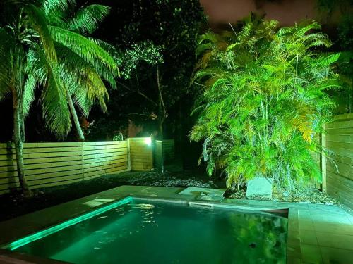 View, Villa elegante Les Abymes, piscine in Les Abymes