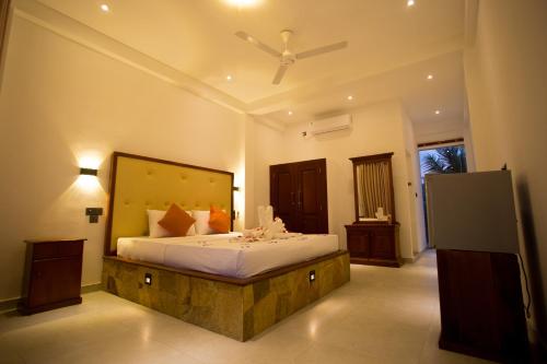 2 queen beds