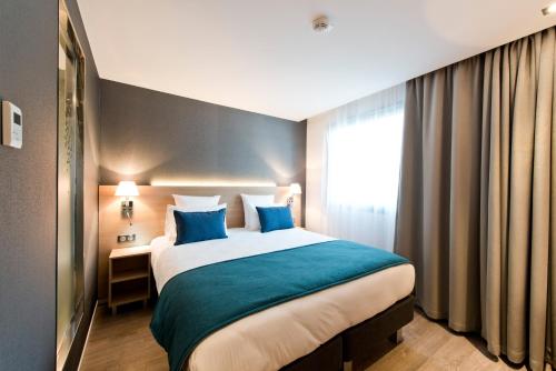 1 queen bed