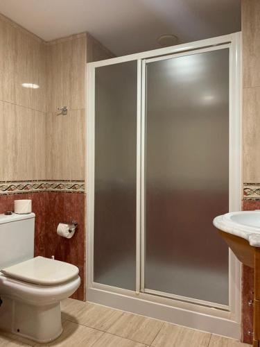 One-Bedroom Apartment image 2