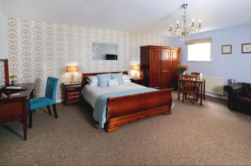 Beachside Suites - image 11