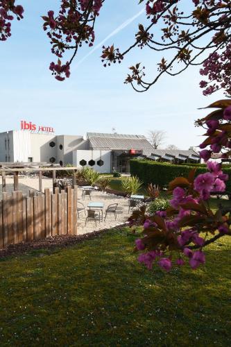 ibis Saintes - image 11