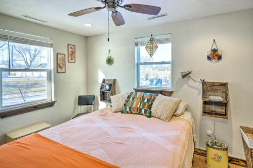 Kid-Friendly House about 8 Mi to Cedar Rapids!