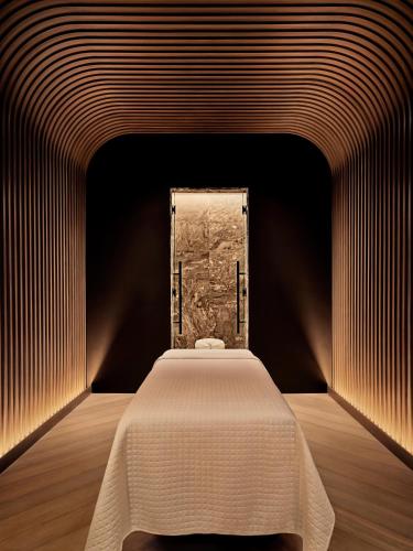 Equinox Hotel Hudson Yards New York City - image 7