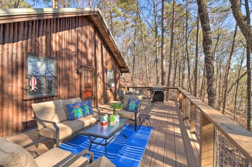 Scenic Greers Ferry Cabin with Deck and Fire Pit!