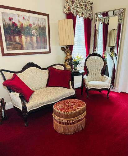 Deluxe Double Room with Seating Area