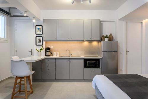 Blueisla GREY Studio Town Mykonos 2