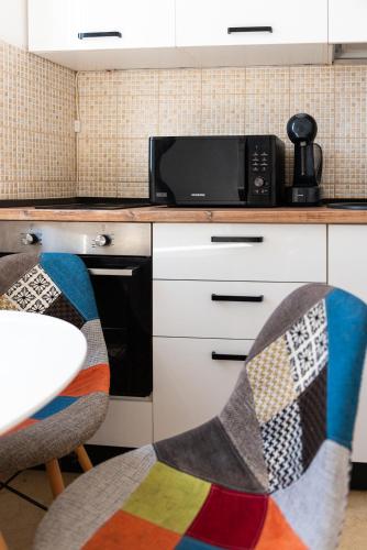 Ultra Central Modern Apartment close to Old Town - University 4