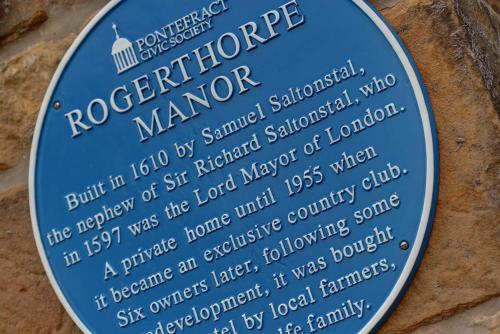 Rogerthorpe Manor Hotel