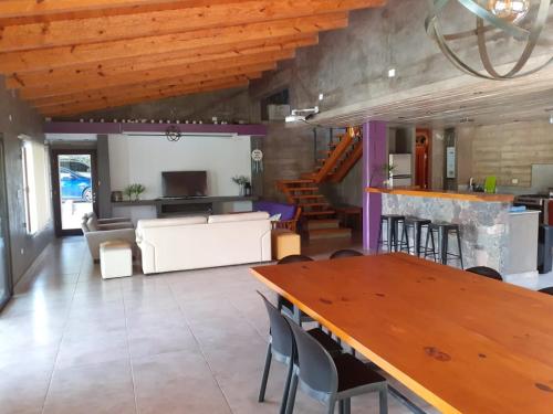 편의 시설/서비스, Hermosa casa con pileta asador patio de fuego in 바리오 로스 페랄레스