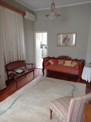 Mansion with Garden, Kiato (Foto 10)