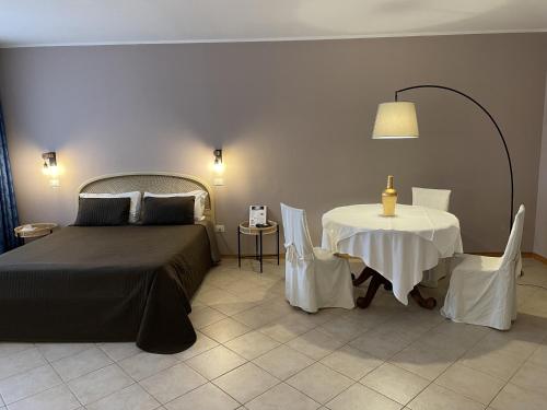 1 queen bed