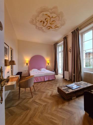 1 queen bed