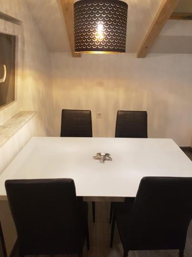 Apartments and Rooms Ivana - main image