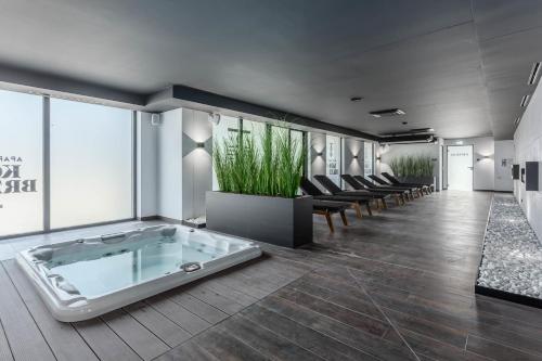 บริการนวด, OnHoliday Apartamenty ze strefą Relax & Fun, ul Lwowska 12 (OnHoliday Apartamenty ze strefa Relax & Fun, ul Lwowska 12) in ปอดตเชเลอ