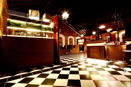 Montania Special Class Hotel - image 6