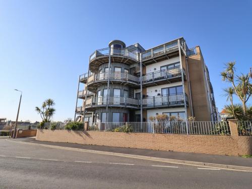 Flat 19 By The Beach - Apartment - Harwich