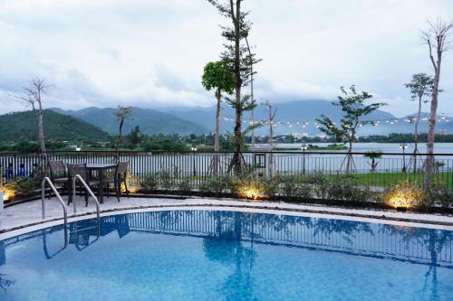 Swimming pool, Mr. Boss House Apartment in Hoa Vang