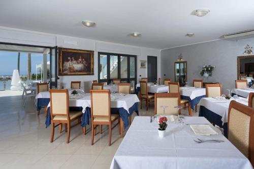 LI PALI Hotel & Restaurant – Salve, OK