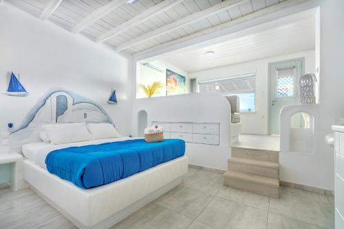 Bella View Mykonos Town Suites