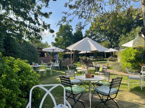 The Swan Inn Swinbrook - image 5