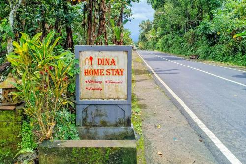 Dina Home Stay at Desa Wisata Wongayagede