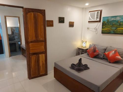 Hutch Lodging House Hutch Lodging House