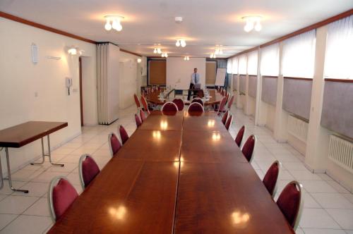 Hotel Excelsior - image 6