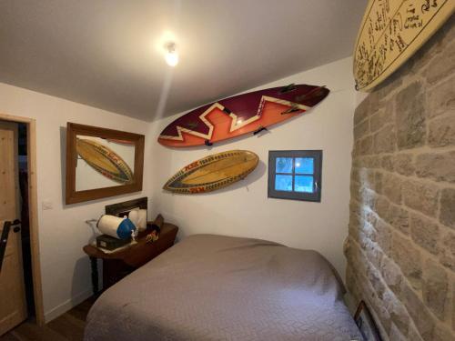 Five-Bedroom House image 10