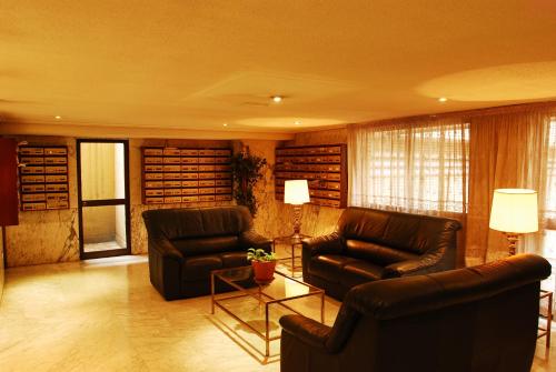 Apartamentos Goya 75 - image 3
