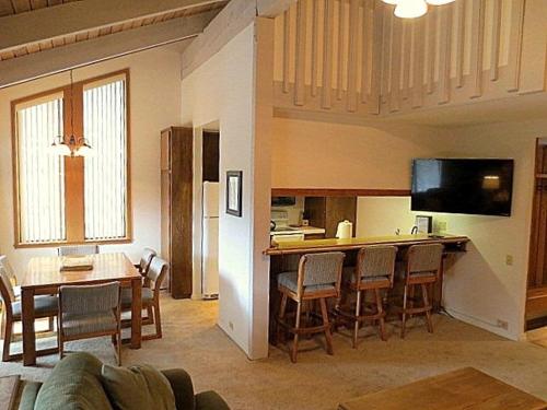 124 Premium Condo - image 11