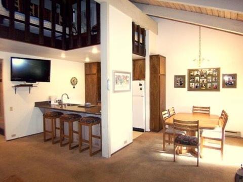 101 Standard Condo - main image