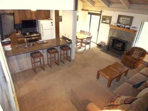 101 Standard Condo - image 10