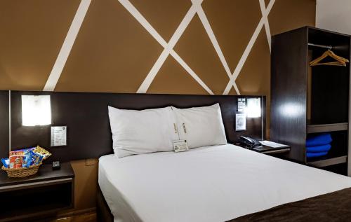 1 double bed